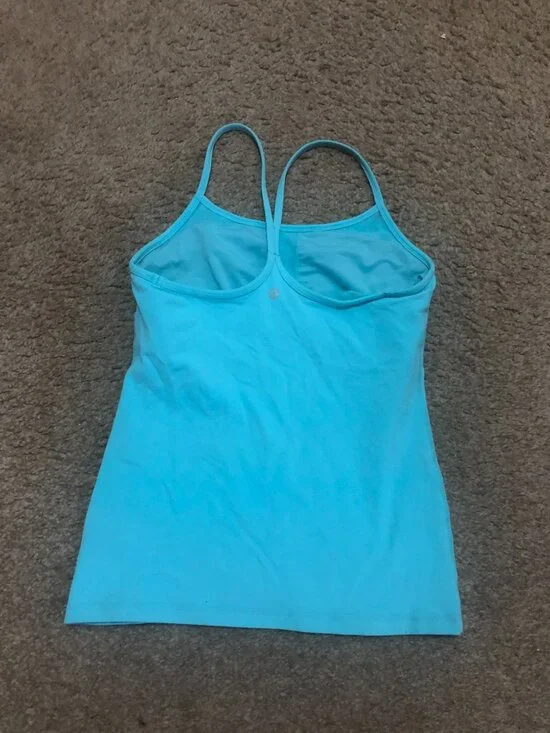 Lululemon Power Y Tank *Luon Spry Blue Size 8 EXCELLENT COnditions - Picture 4 of 7